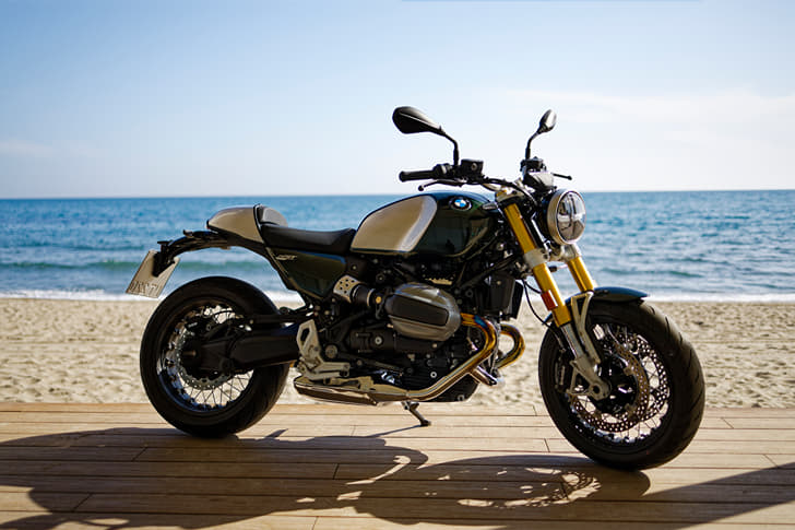 BMW R 12 nineT photo