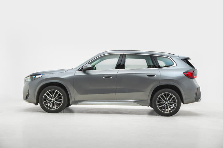 BMW X1 LWB photo