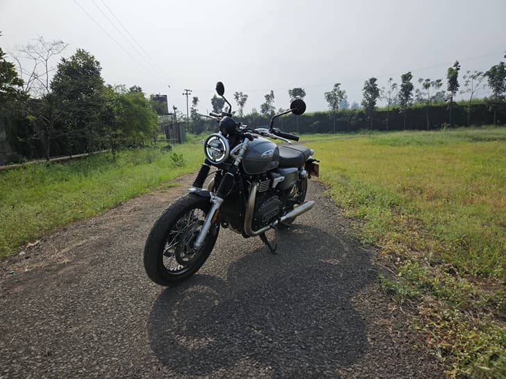 Brixton Motorcycles Cromwell 1200 photo