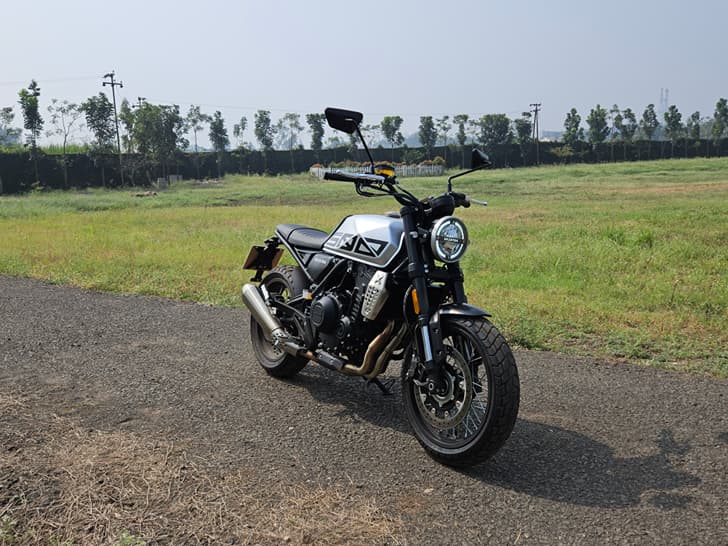 Brixton Motorcycles Crossfire 500 X photo