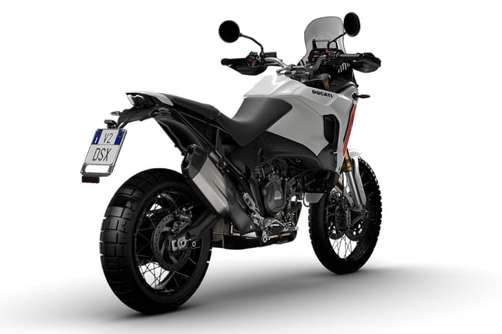 Ducati DesertX V2 photo