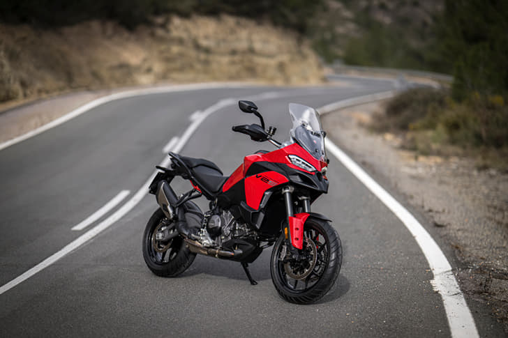 Ducati Multistrada V2 photo 2