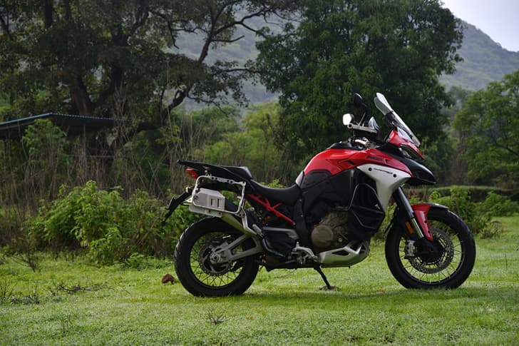 Ducati Multistrada V4 photo 3