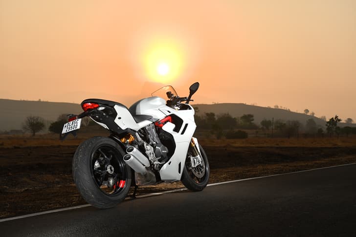Ducati SuperSport photo 4