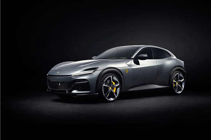 Ferrari Purosangue photo