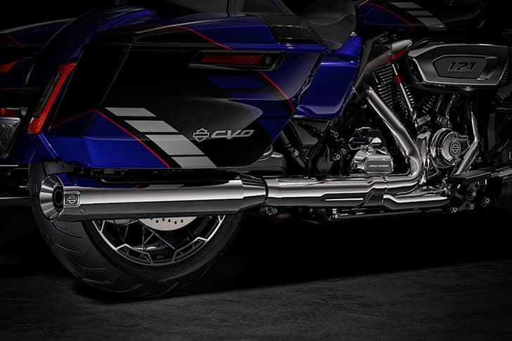 Harley Davidson CVO Road Glide photo
