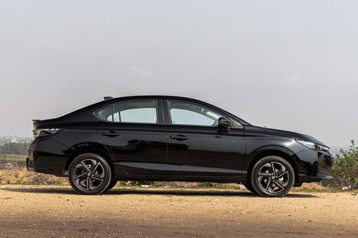 Honda City photo