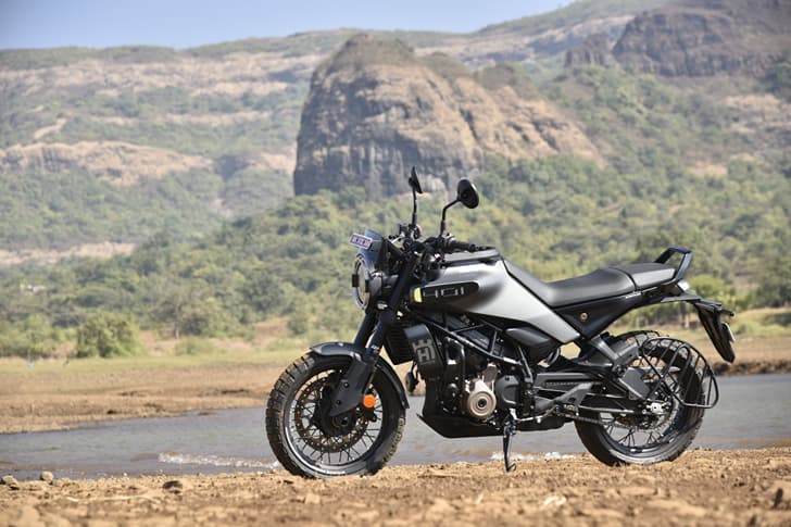 Husqvarna Svartpilen 401 photo 4