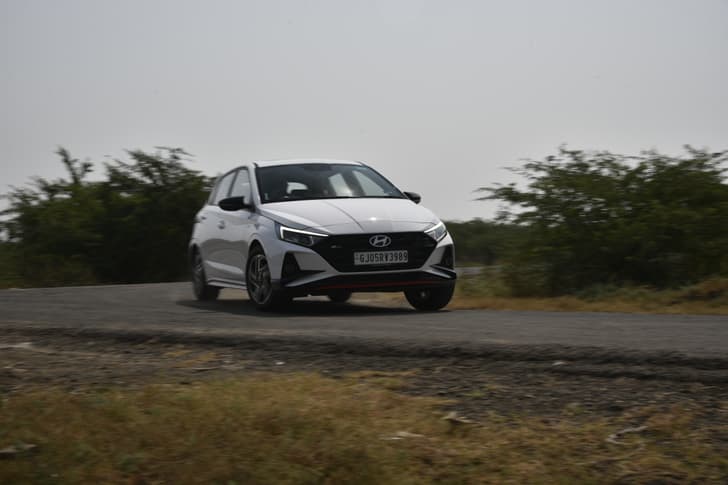Hyundai i20 photo