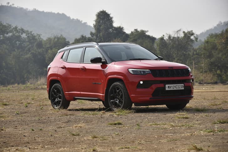 Jeep Compass photo