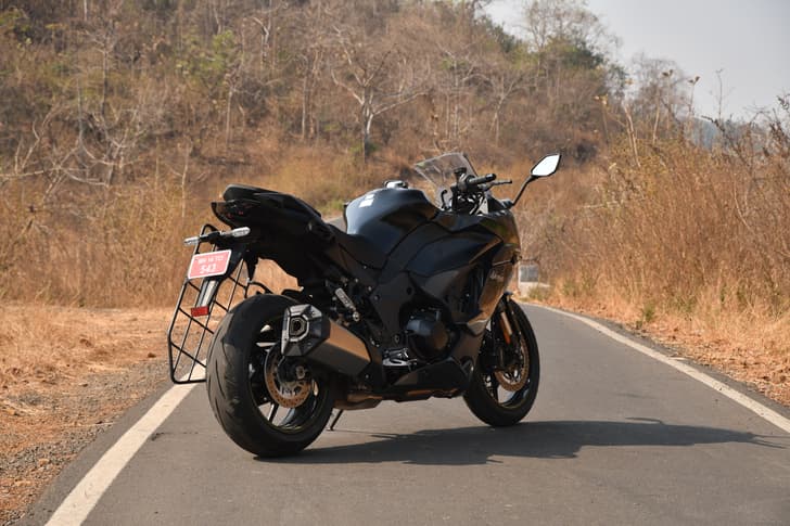 Kawasaki Ninja 1100SX photo