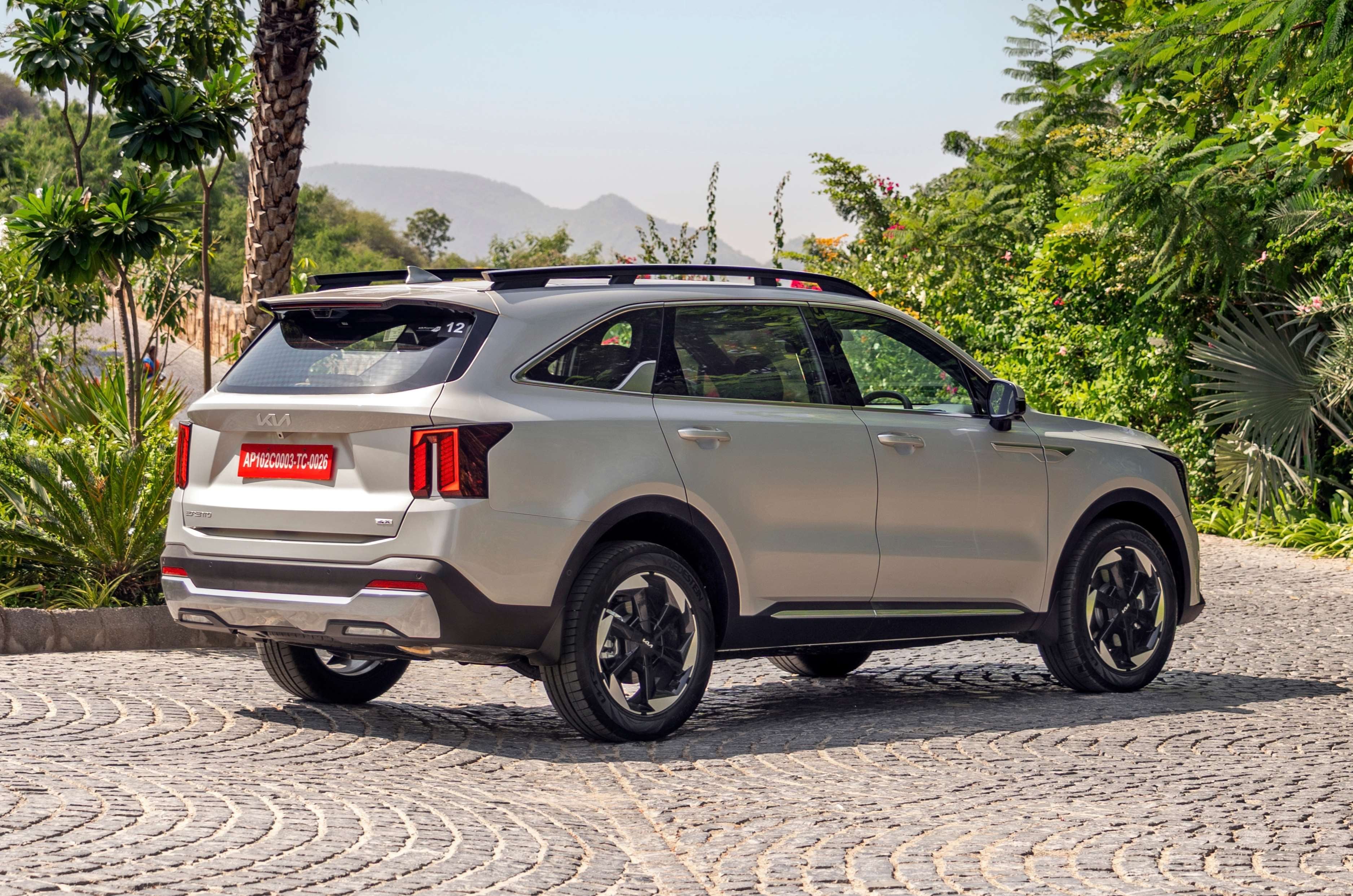 Kia Sorento photo 2