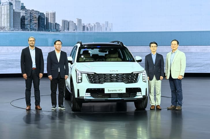 Kia Sorento photo