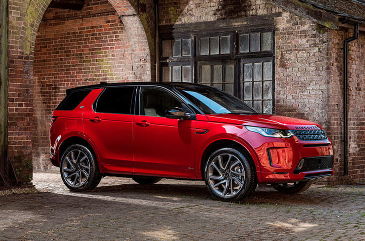 Land Rover Discovery Sport photo