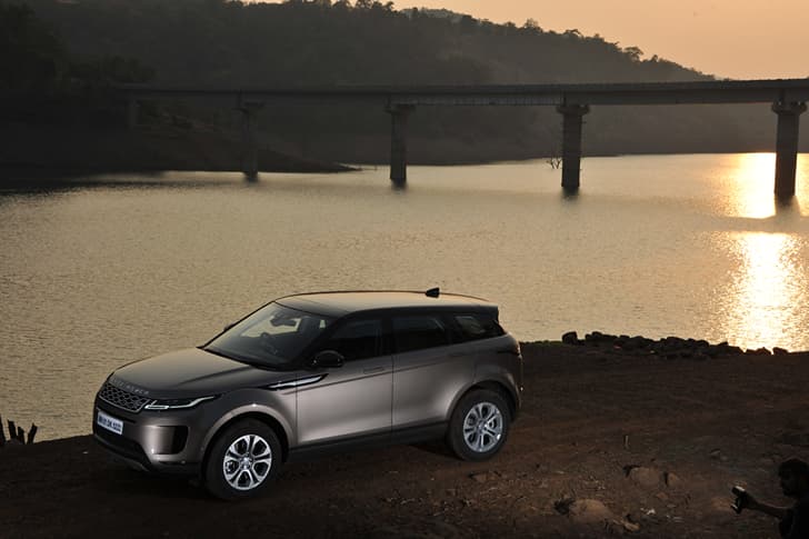 Land Rover Range Rover Evoque photo
