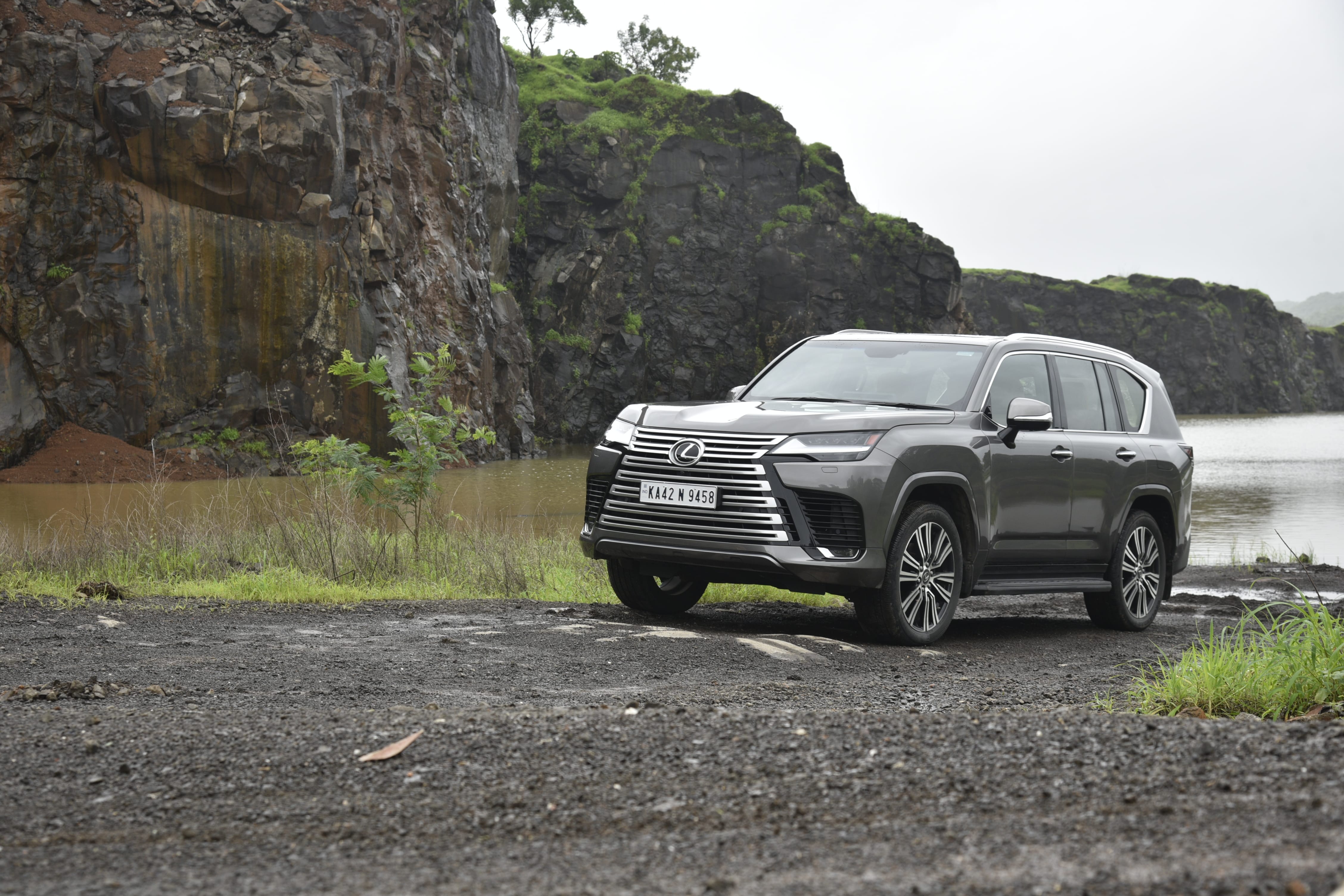 Lexus LX