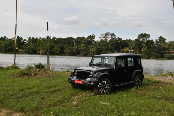 Mahindra Thar Roxx photo