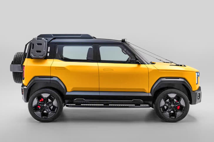 Mahindra Vision S photo