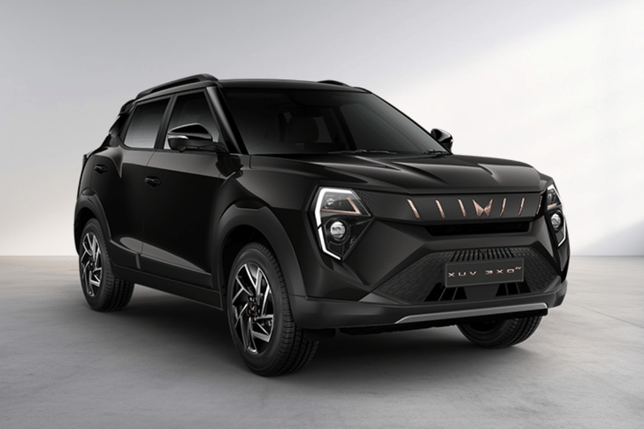 Mahindra XUV 3XO EV photo