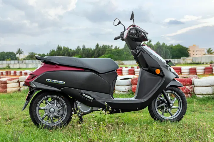 Suzuki e-Access photo 3