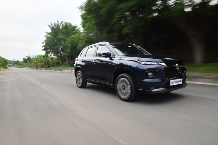 Maruti Suzuki Grand Vitara photo