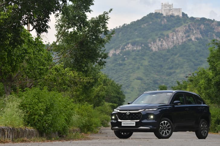 Maruti Suzuki Grand Vitara photo