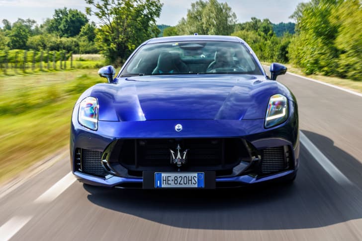Maserati GranTurismo photo
