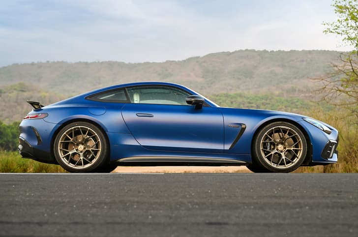 Mercedes-Benz AMG GT photo