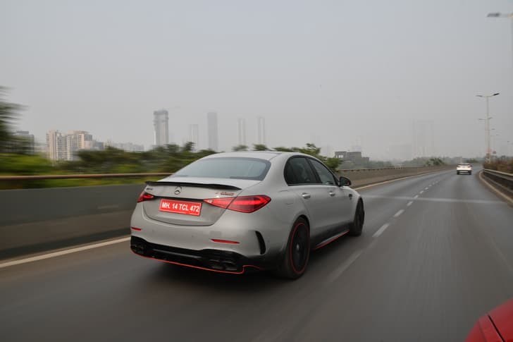 Mercedes-Benz C-Class photo