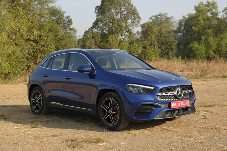 Mercedes-Benz GLA photo 3
