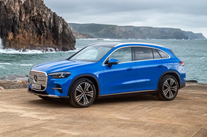 Mercedes-Benz GLC Electric photo
