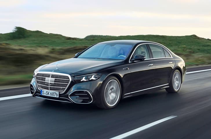 Mercedes-Benz S-Class photo