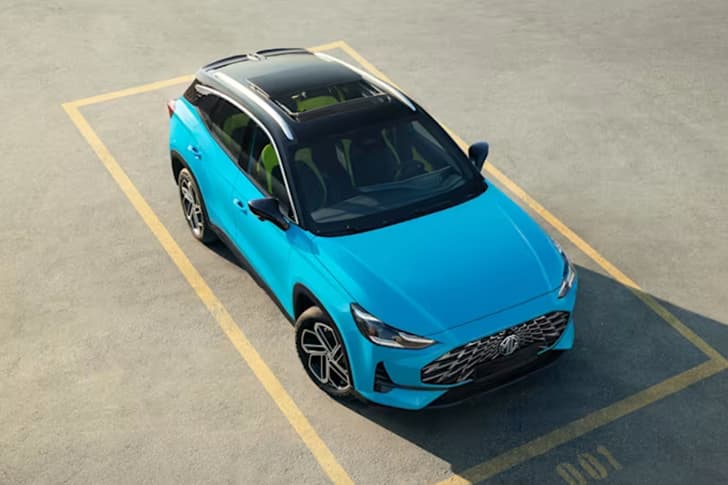 MG New Astor photo 2