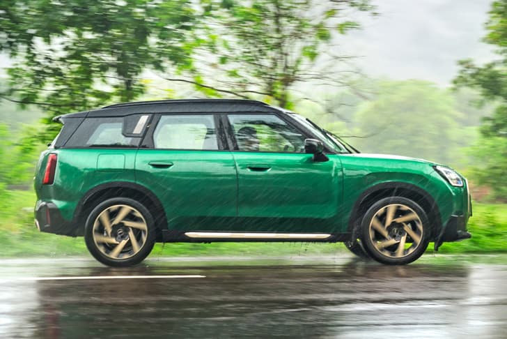 Mini Countryman photo