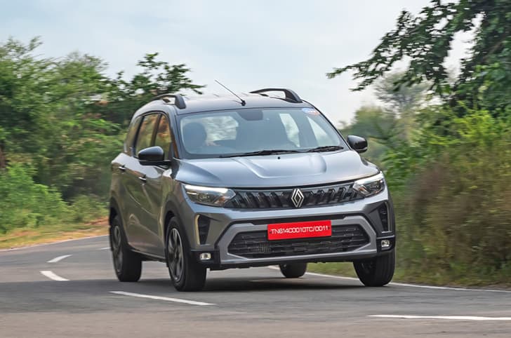 Renault Triber photo