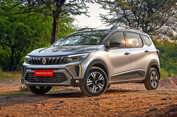 Renault Triber photo