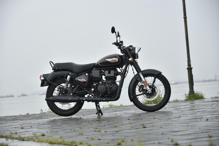 Royal Enfield Bullet 350 photo