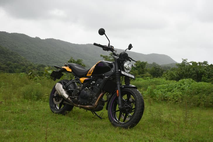 Royal Enfield Guerrilla 450 photo