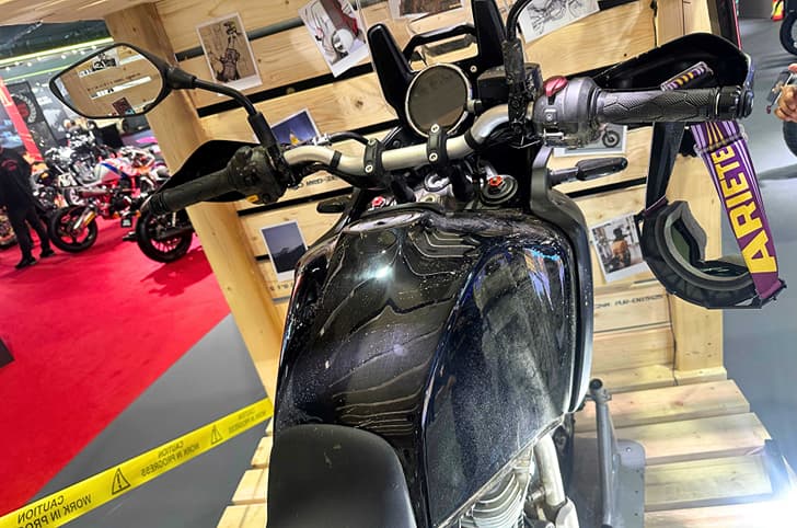 Royal Enfield Himalayan 750 photo