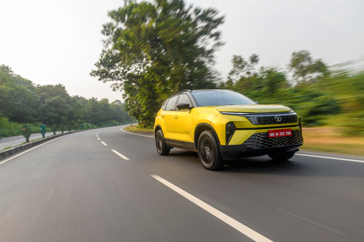 Tata Harrier photo