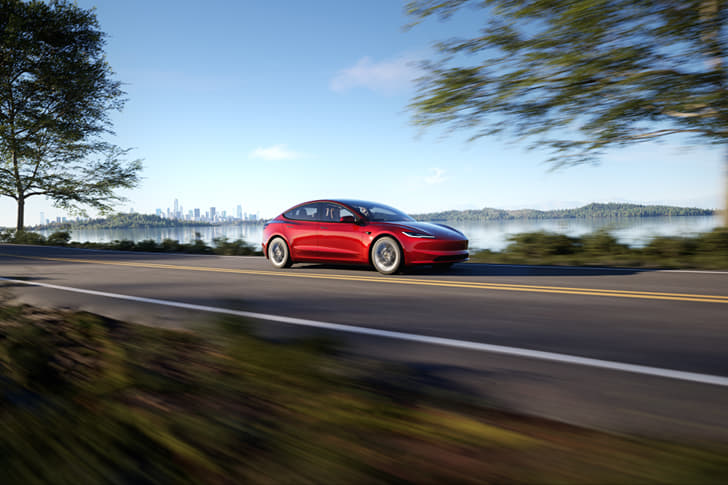 Tesla Model 3 photo