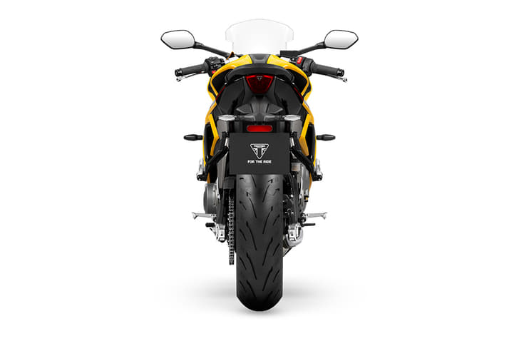 Triumph Daytona 660 photo