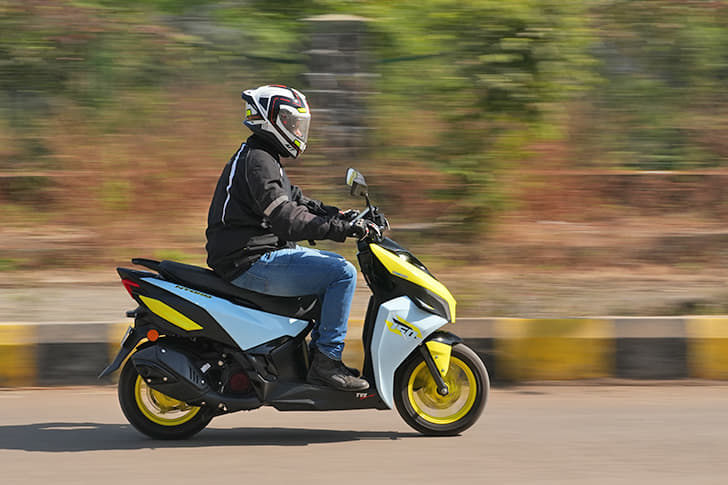 Tvs Ntorq 150 photo