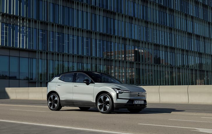 Volvo EX30 photo