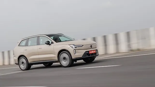 Volvo EX90 photo