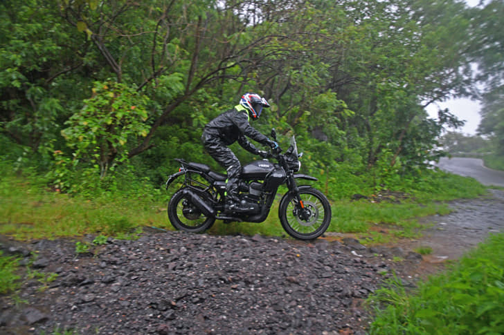 Yezdi Adventure photo 2
