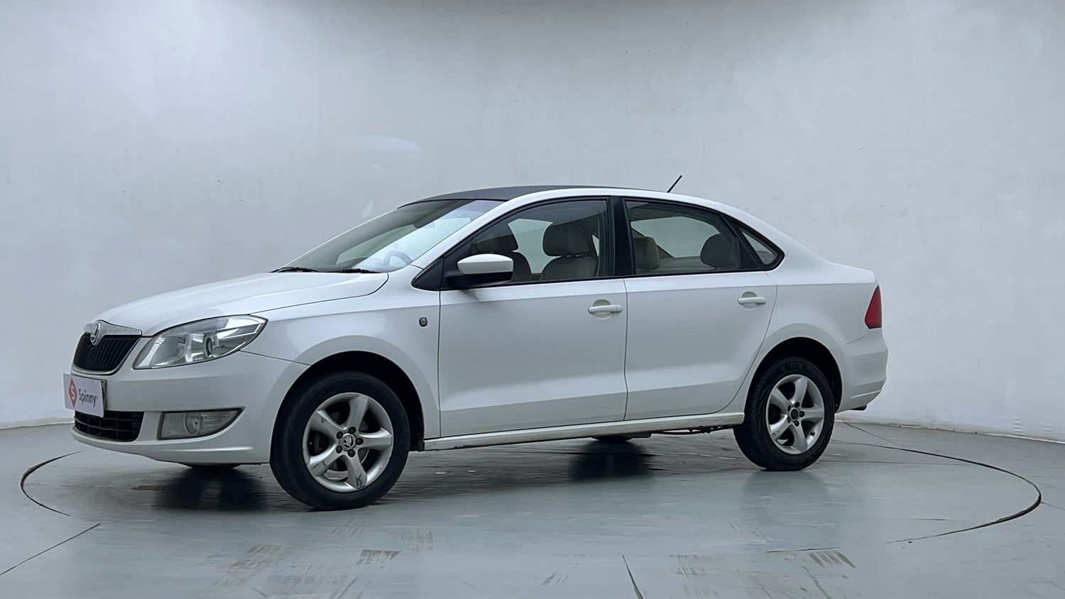 2014 Skoda Rapid 1.6 MPI Elegance