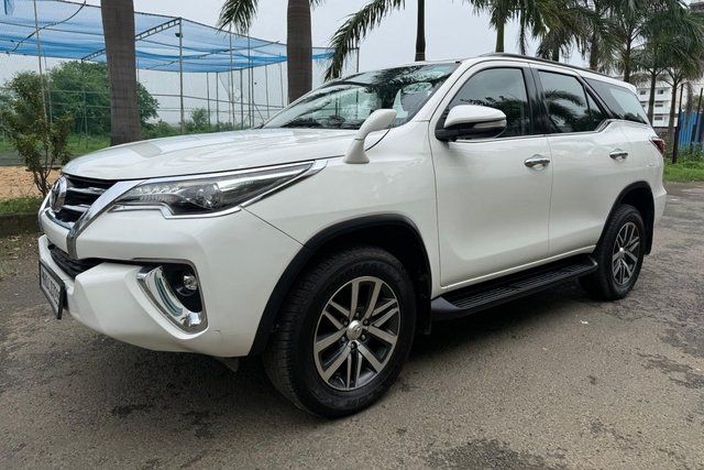 2017 Toyota Fortuner 2.8 4WD AT BSIV