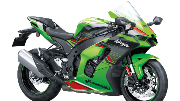 The 999 cc liquid-cooled engine on ZX-10R produces 203 bhp and 114.9 Nm.  