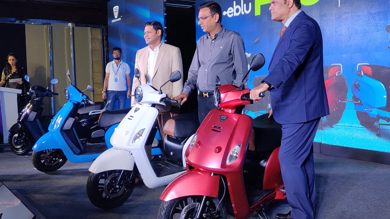 Godawari Eblu Feo Launched At Rs 1 Lakh - India Gets A New High-Speed ...